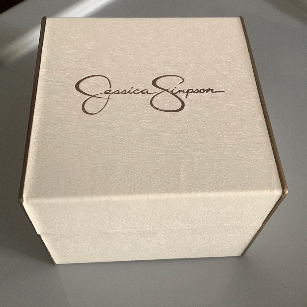 Jessica Simpson Watch